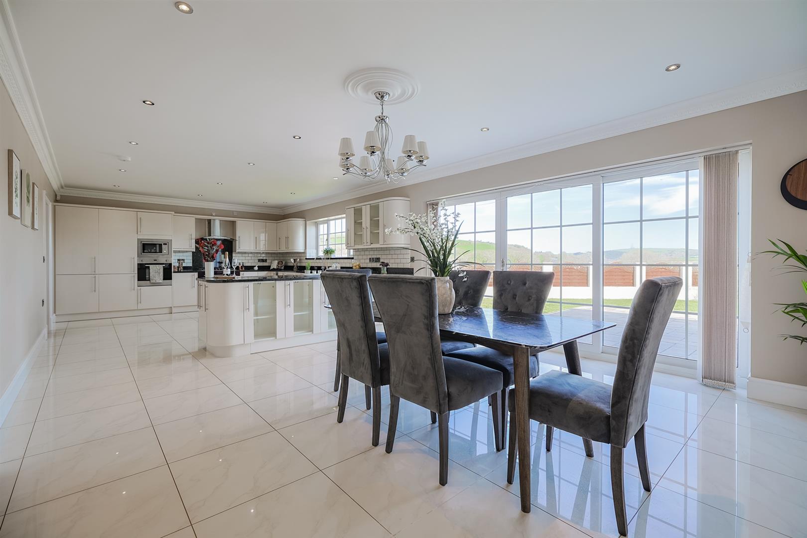 6 Clos Y Parc, Five Roads, Llanelli, SA15 5HB